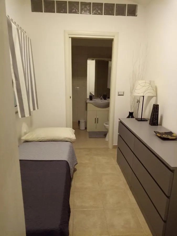 Apartmán Casa Aurora Bari 0*,  Itálie
